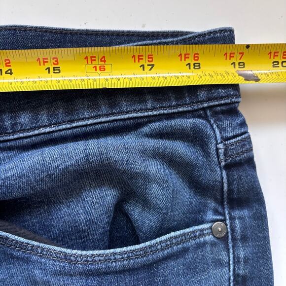 Joe's Jeans Women's W38 L31 Straight Leg Classic Dark Wash Style - Picture 8 of 12